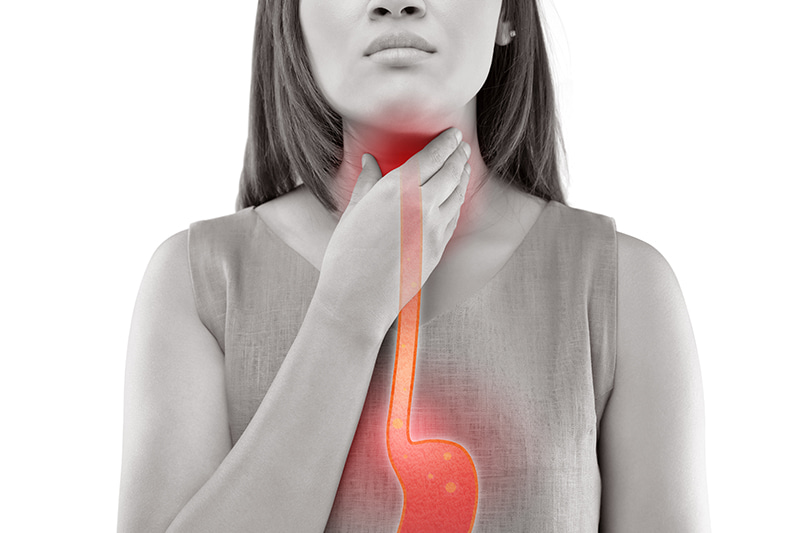 Першение в горле могут вызывать заболевания пищевода и желудка, фото 